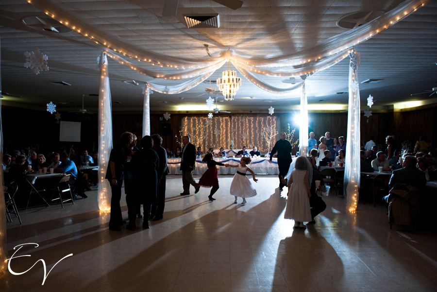 kids dancing, pittsburgh wedding photojournalism