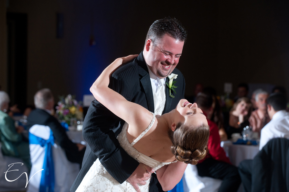 Radisson Hotel Pittsburgh Greentree wedding