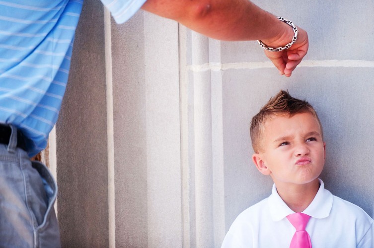 Humorous wedding photos